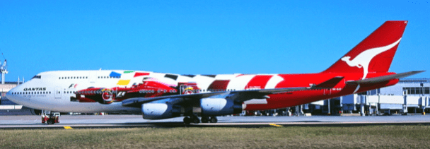 Pre-Order JC Wings XX40715A 1:400 Qantas Boeing 747-400 "Formula 1" Reg: VH-OJC "Flaps Down"