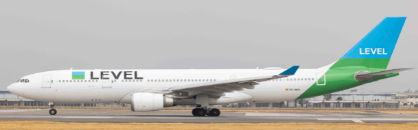 Pre-Order JC Wings XX40724 1:400 Level Airbus A330-200 Reg: EC-NEN