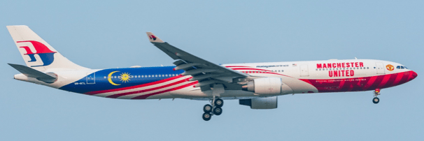 Pre-Order JC Wings XX40726 1:400 Malaysia Airlines Airbus A330-300 "MU" Reg: 9M-MTL