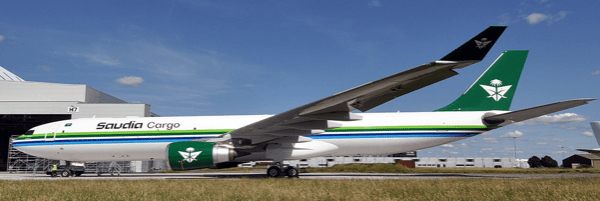 Pre-Order JC Wings XX40782 1:400 Saudia Cargo Airbus A330-300(P2F) Reg: EI-LKD