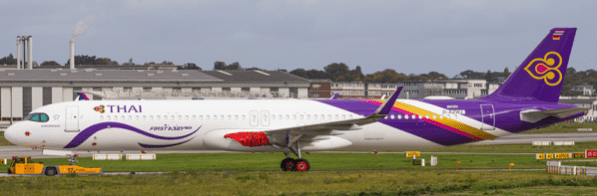 Pre-Order JC Wings XX40827 1:400 Thai Airways Airbus A321NEO "First A321NEO" Reg: HS-TOA