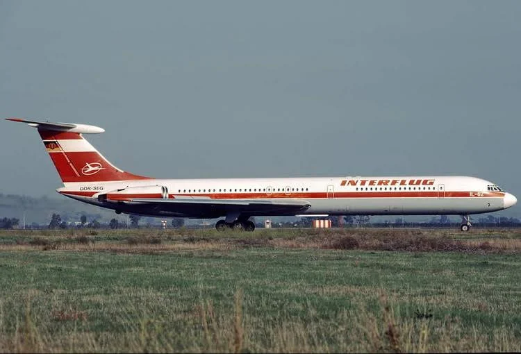 Phoenix 12051 1:400 Interflug Il-62 DDR-SEG
