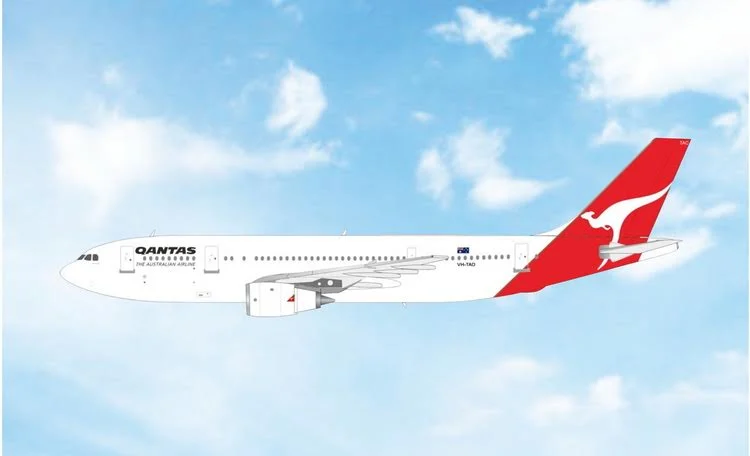 Pre-Order Phoenix Models 04688 1:400 Qantas A300B4 VH-TAD