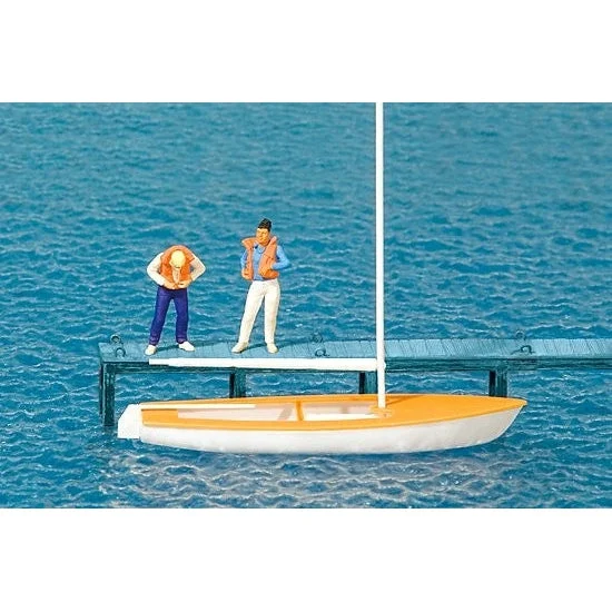 Preiser HO Sailboat w/2 Figures Standing Putting on Life Jackets