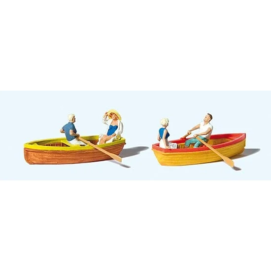 Preiser HO Couples in Row Boats (2)