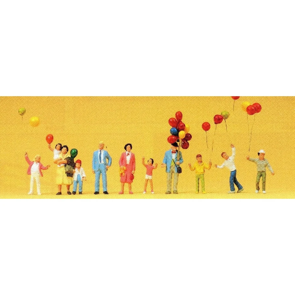 Preiser HO Balloon Seller & People (11)