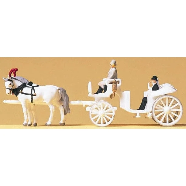 Preiser N Horse Drawn Open White Coach w/Rider, Bride & Groom