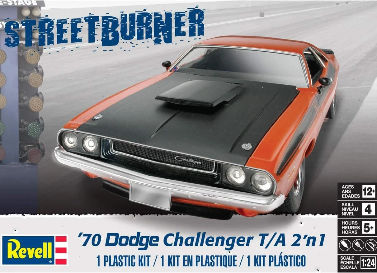 Revell Monogram 1/24 Dodge Challenger