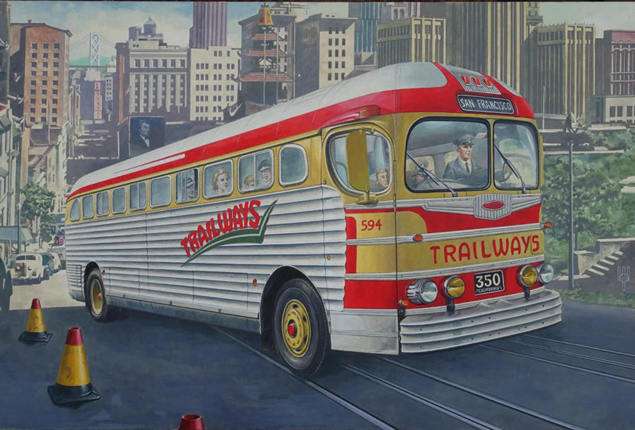 Roden 1/35 Roden GMC PD-3751 Silverside Trailways Bus