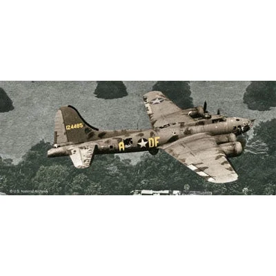 Revell 1/72 B17F Memphis Belle Bomber - Revell Germany