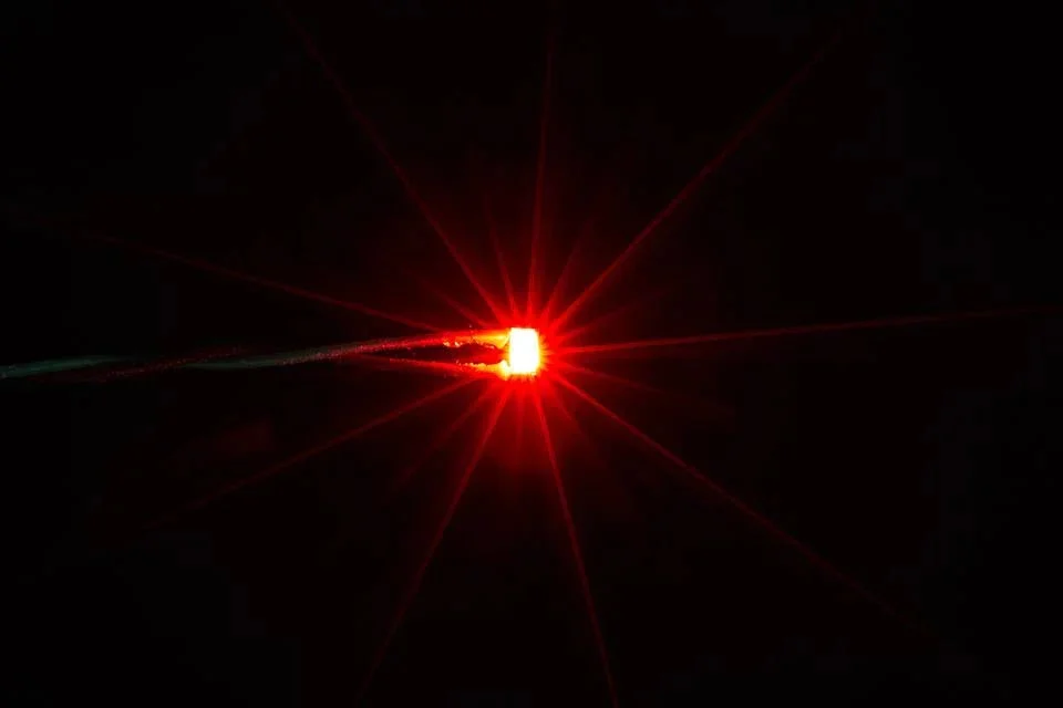Mr. Hobby 1608 Chip Led Red - VAL01R
