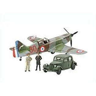 1/48 Dewoitine D520 French Aces Aircraft w/Staff Car - Tamiya