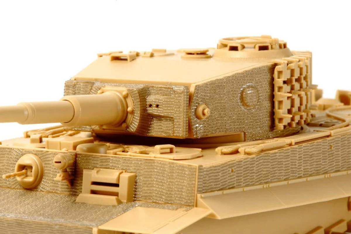 Tamiya 1/48 Zimmerit Coating Sheet - 12653