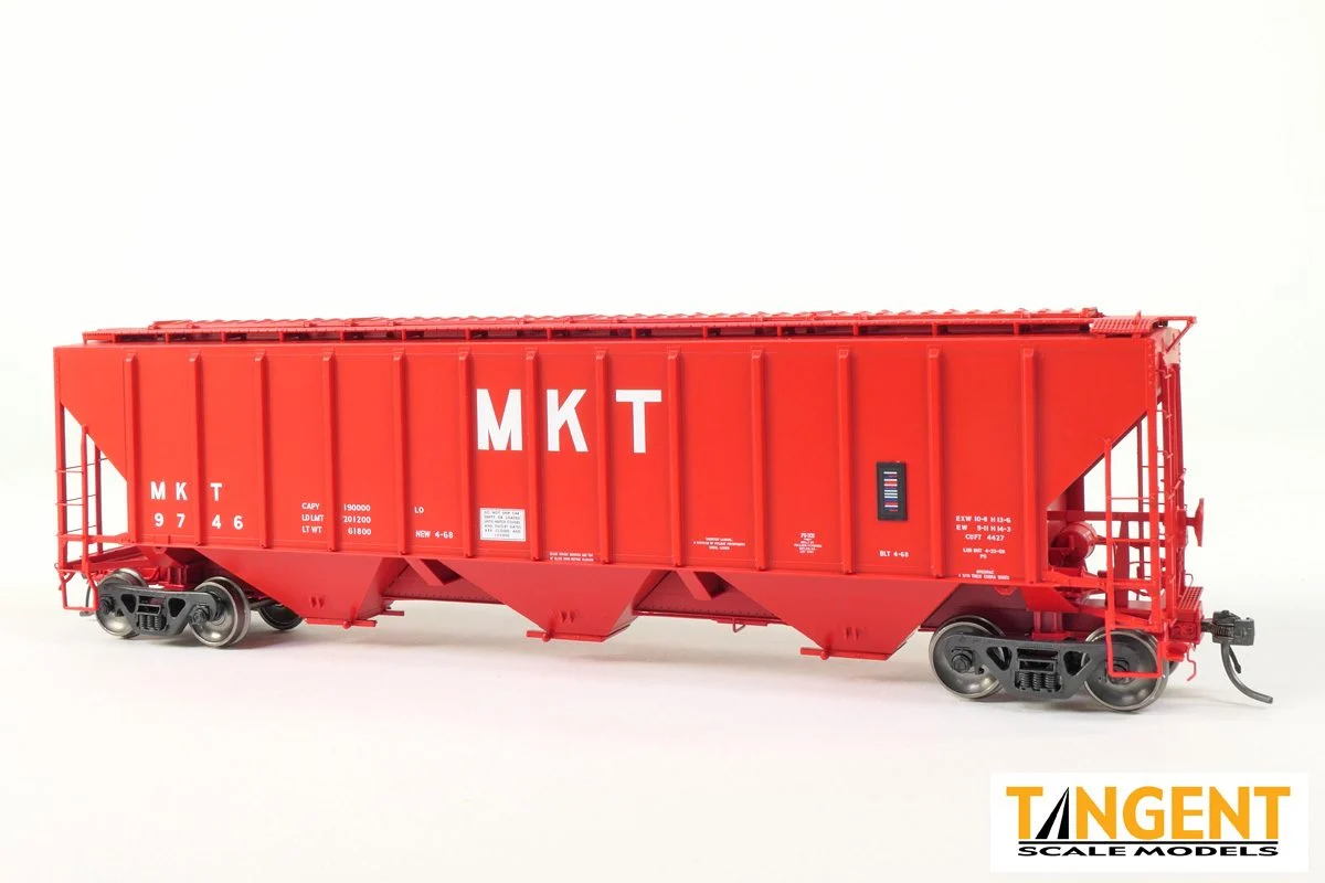 Tangent HO Missouri–Kansas–Texas (MKT) “Delivery Red 4-1968” PS4427 “High Side” Covered Hopper #9746