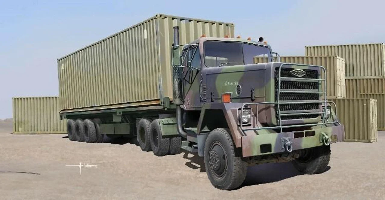 Trumpeter 1/35 Trumpeter US M915 Army Truck w/40ft Container Trailer