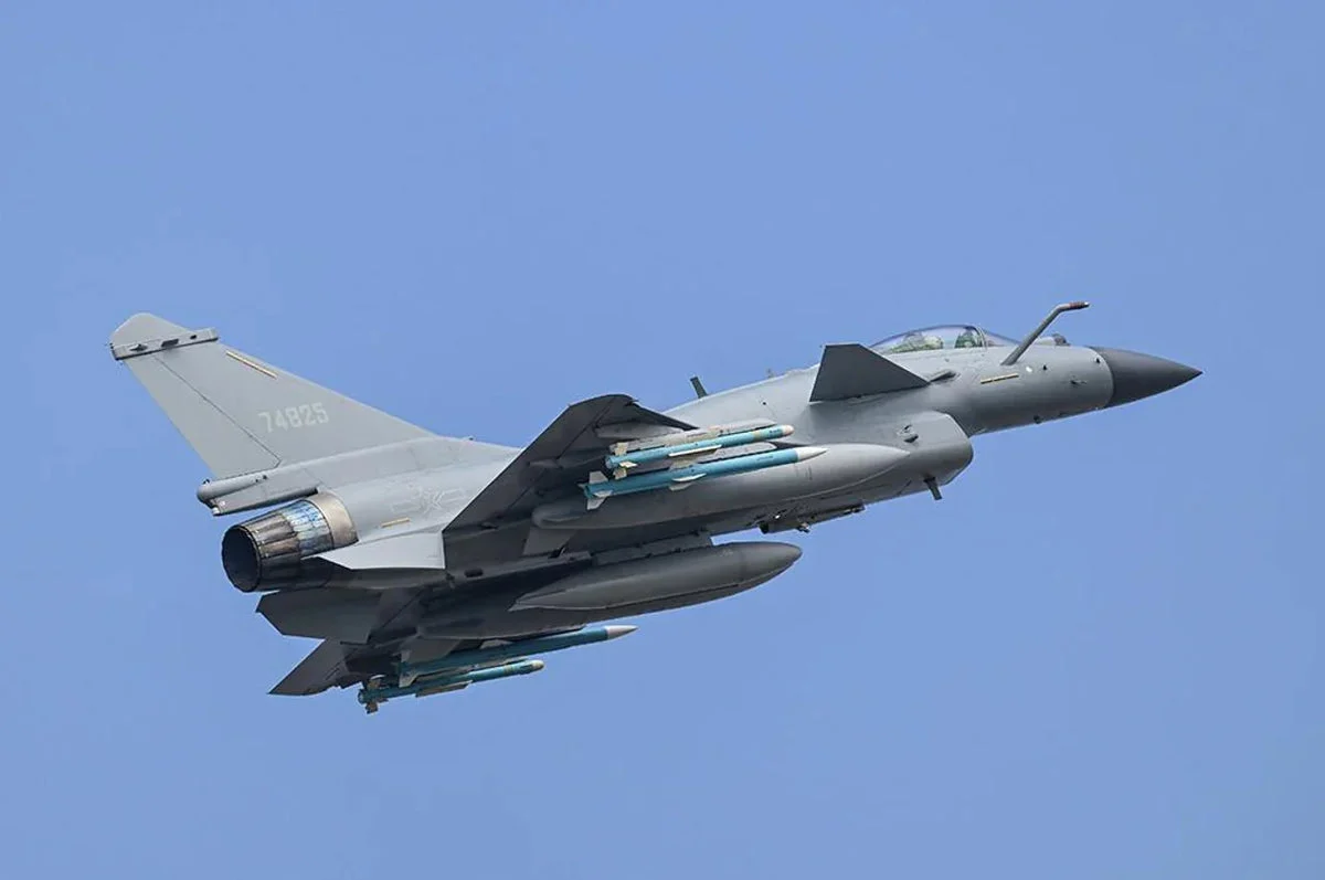1/72 Trumpeter Chinese J-10C Fighter