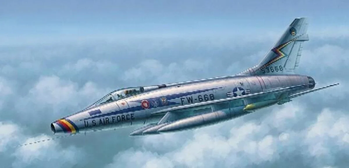 Trumpeter 1/48 Trumpeter F100D Super Sabre Fighter