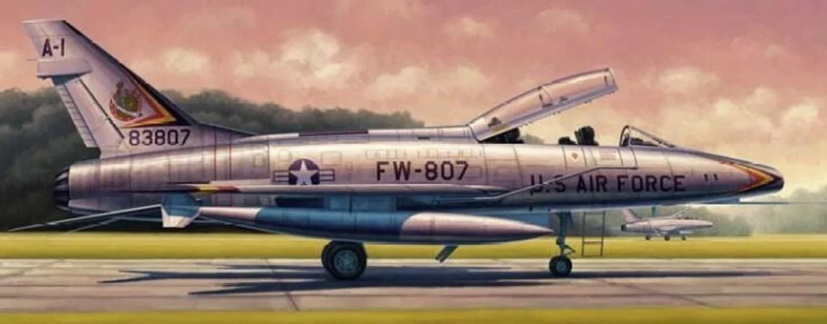 Trumpeter 1/48 Trumpeter F100F Super Sabre Fighter