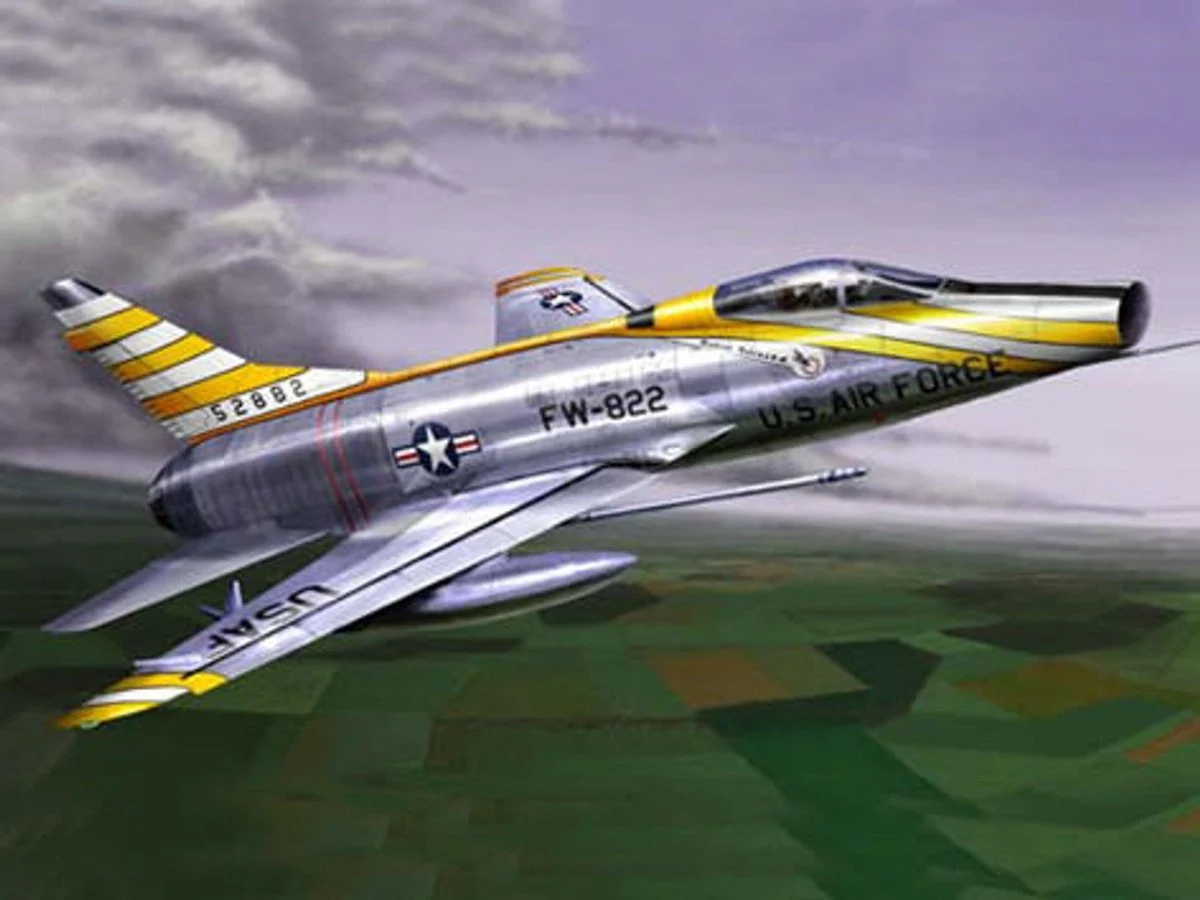 Trumpeter 1/72 Trumpeter F100D Super Sabre Attack Fighter