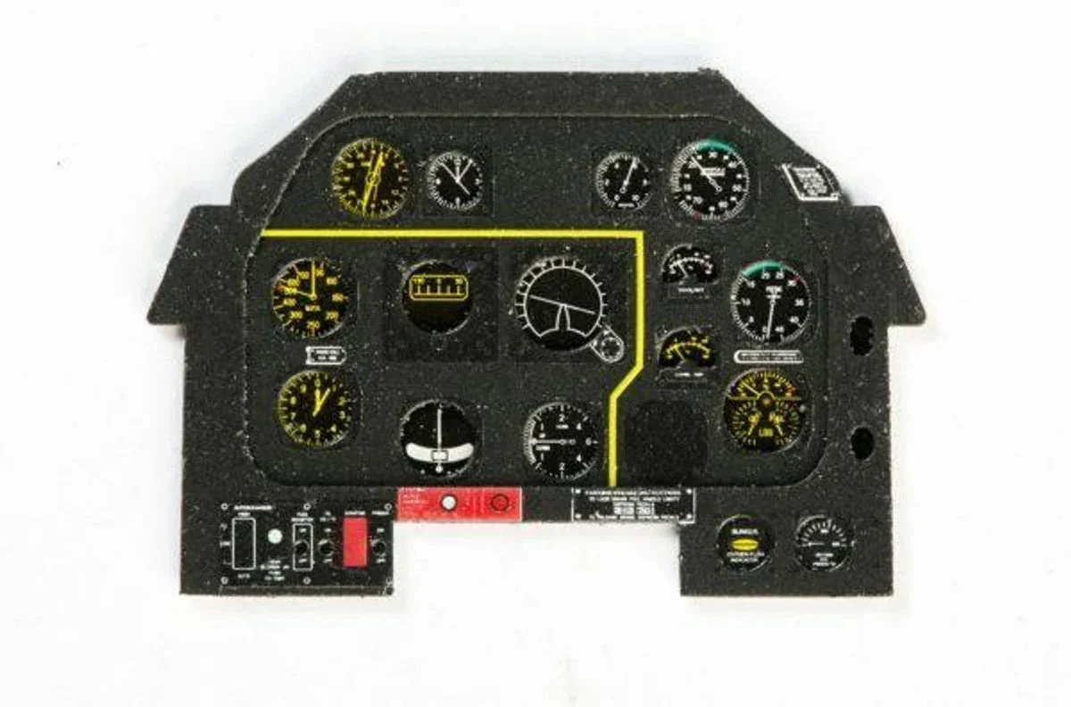 1/32 Yahu Models P-51D - Instrument Panel